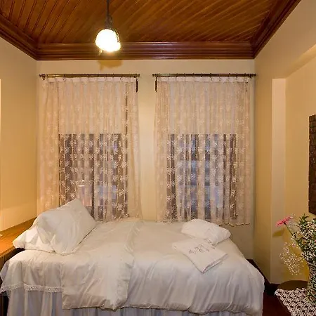 Delight Deluxe Kaucuk (adults Only) 3*